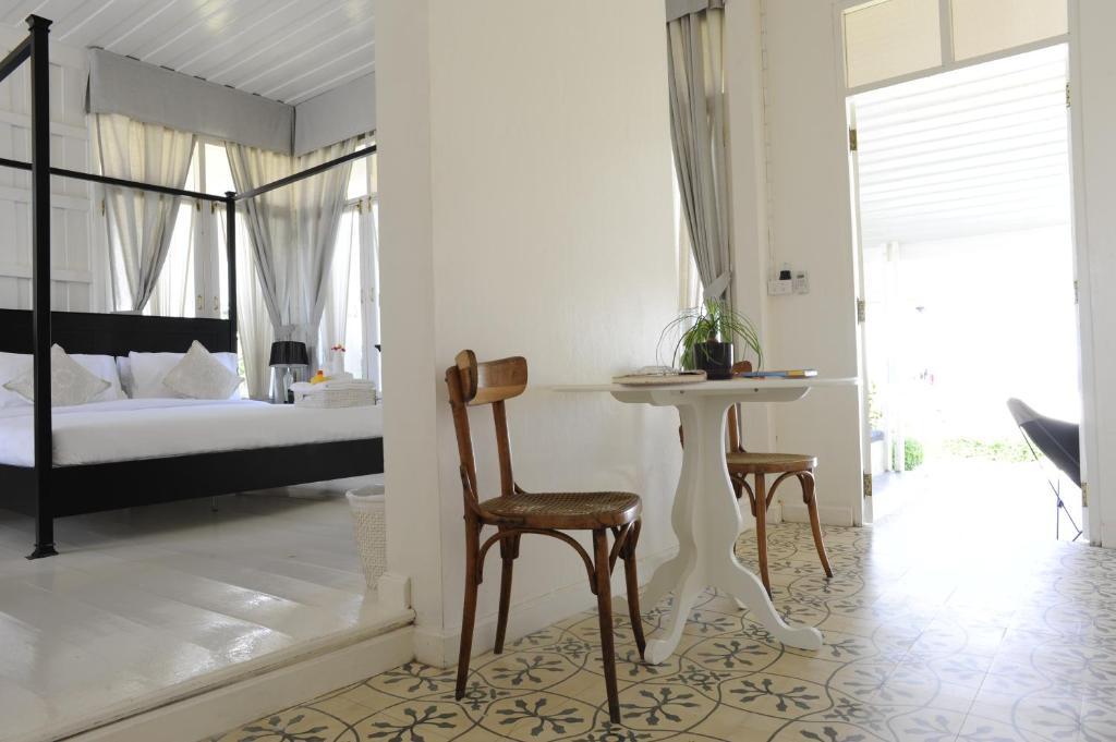 Hotel The Hen HHQ Habitación foto